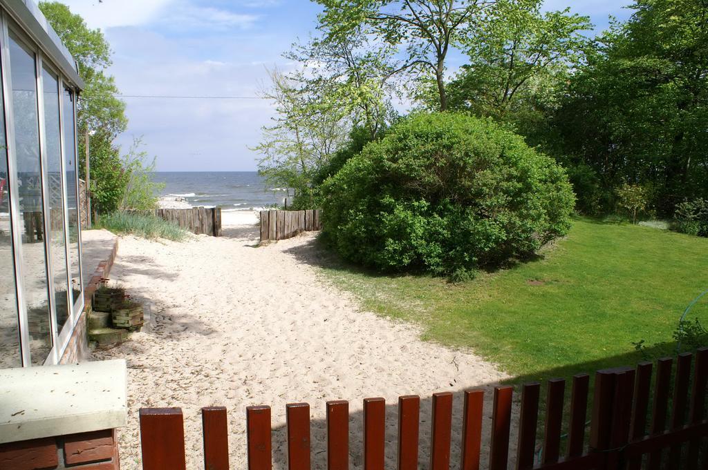Patio Apartamenty I Pokoje Niechorze Kültér fotó