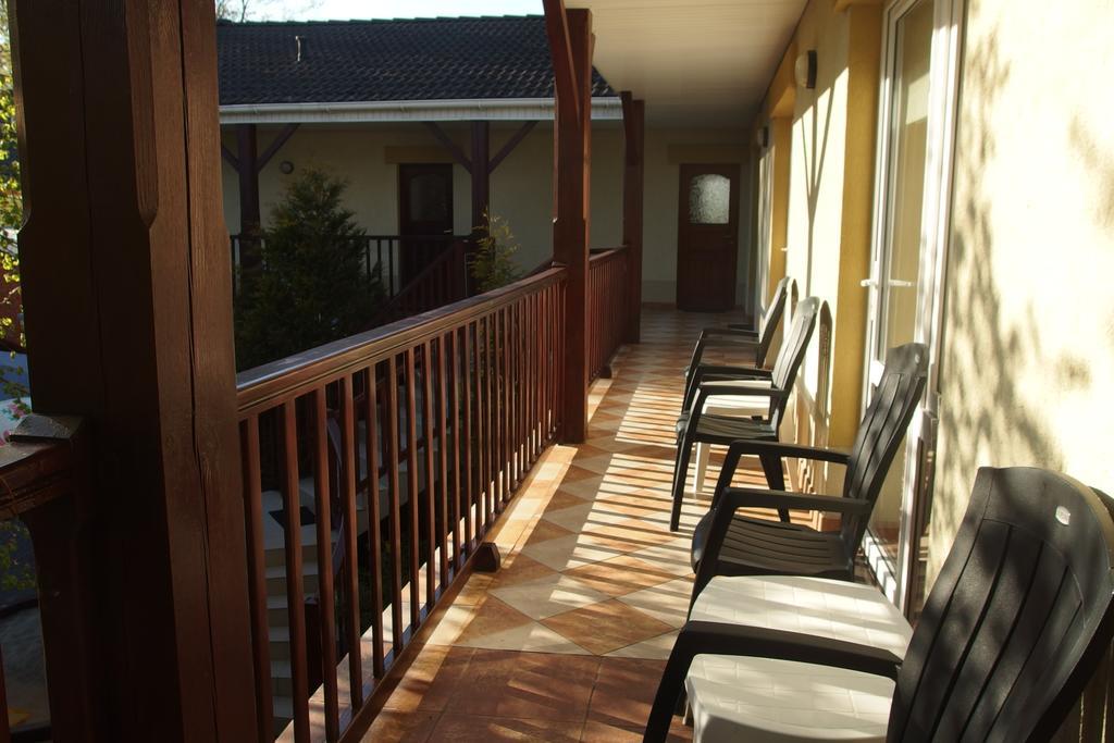 Patio Apartamenty I Pokoje Niechorze Kültér fotó